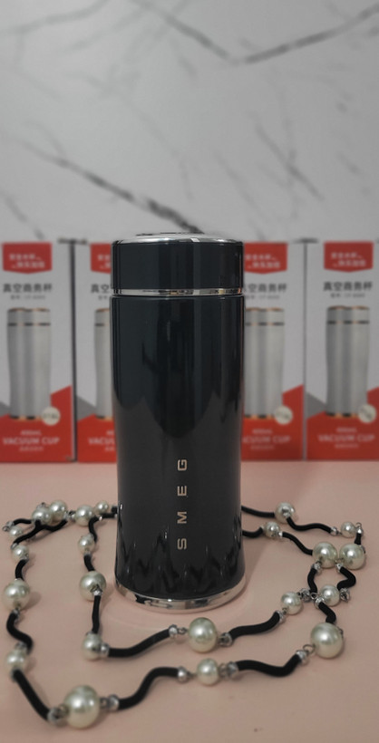 تراول ماگ SMEG مدل درب پیچی ۳۰۰ میلیلیتر — استیل ۳۱۶ براق (Shiny) اورجینال